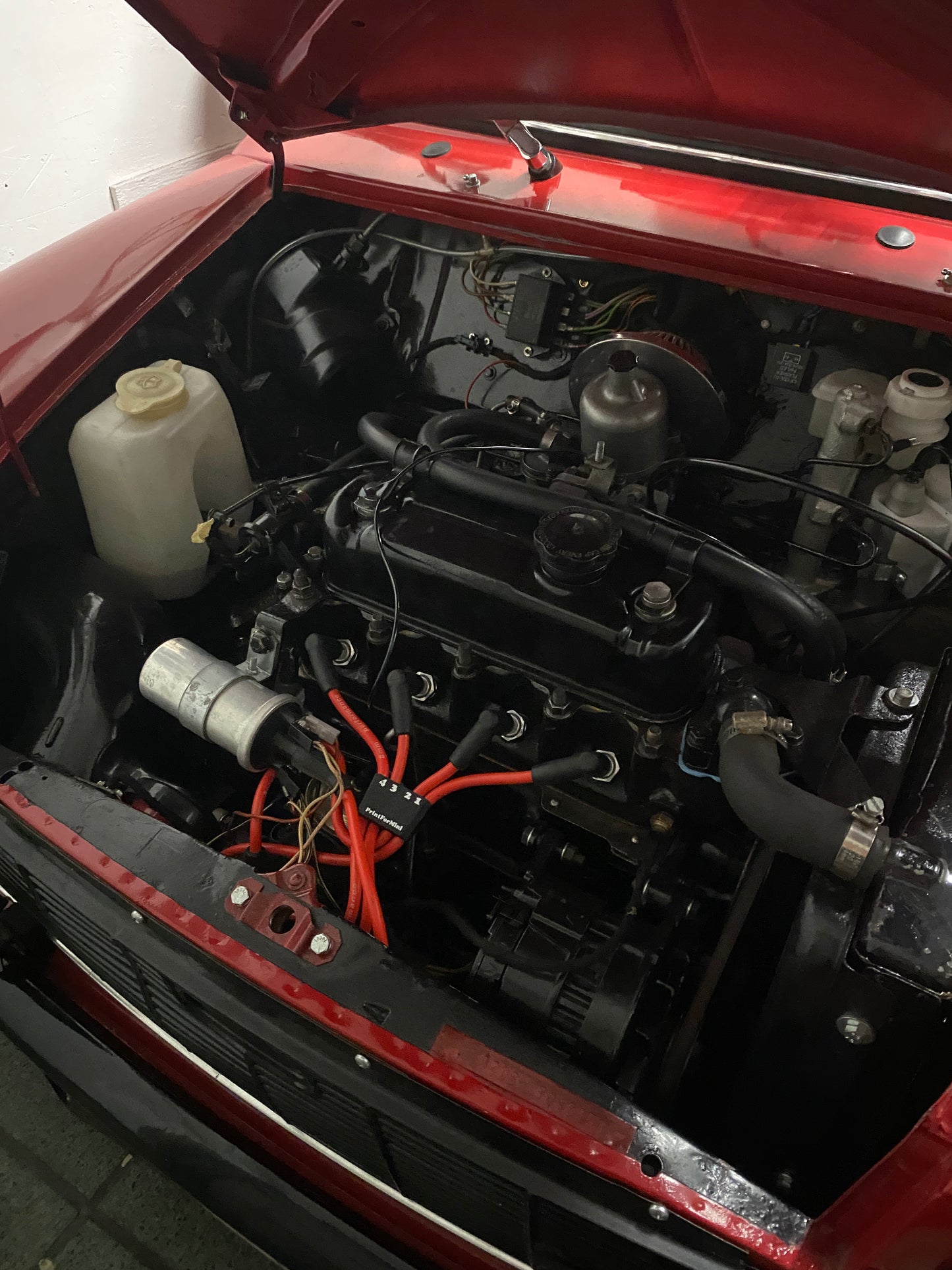 Spark Plug Wire Holder for Mini Classic