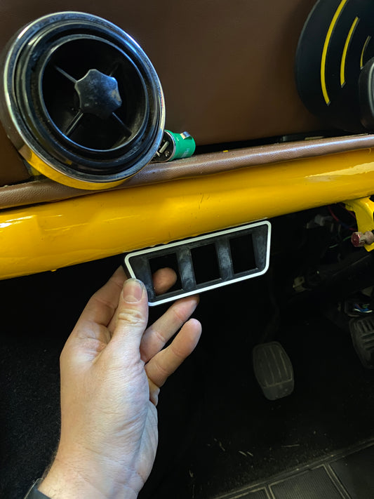 NEW EDITION /Control Panel for Classic Mini – Additional Switch Module